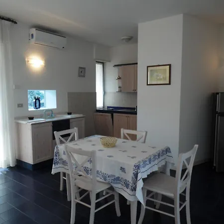 App Bilocale 90 Apartman Riccione